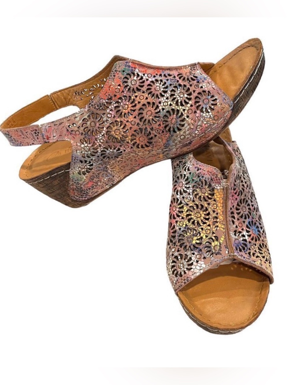 BONAVI Genuine Leather Lace Cutout Slingback Wedge Open Toe Sandals - Like New!